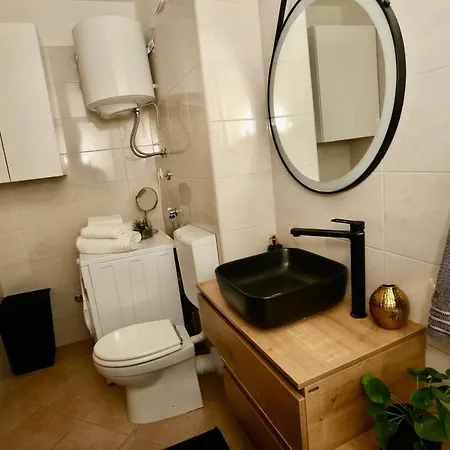 Apartment Sea Charm Split