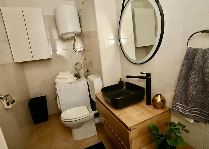 Apartment Sea Charm Split